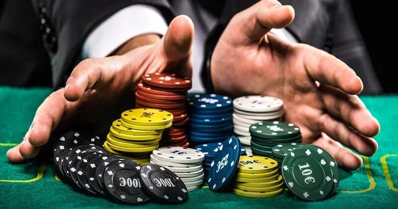 Kinh nghiệm quản lý vốn chơi poker hiệu quả nhất