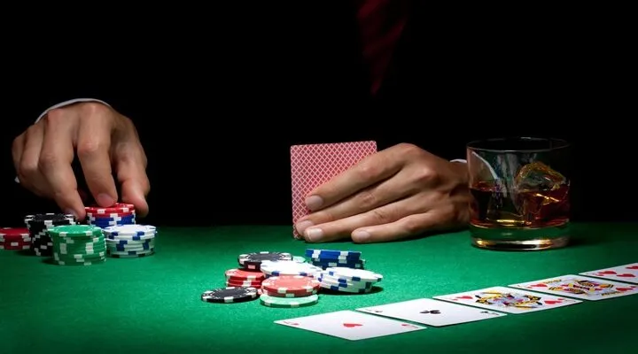 Điều người mới thường thắc mắc về Poker chuyên nghiệp